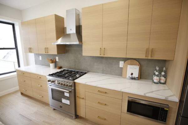 Kitchen Renovations By BathExpo (2)