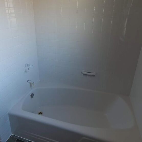 Reglazing And Refinishing (4)