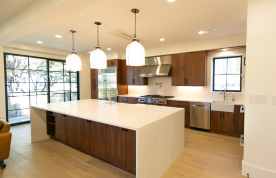 BathExpo — St. Martin Cabinetry Kitchen & Bath Design Trends 2025 image 6