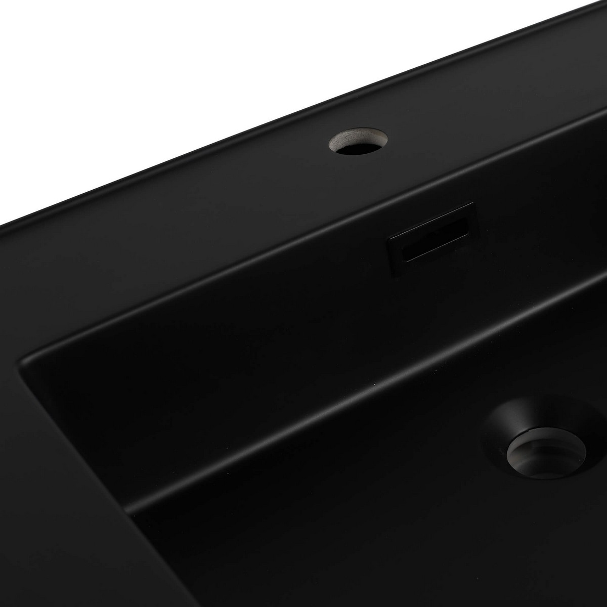 VC36 8.jpg VC36 8.jpg