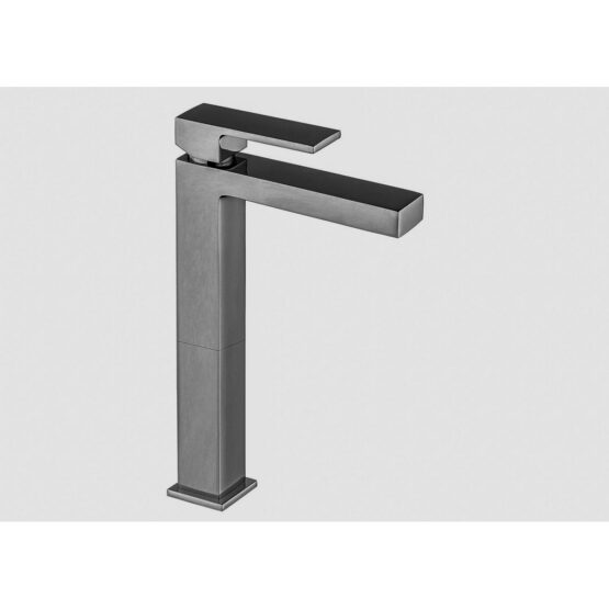 QUCR211LL LaToscana Polished Chrome.jpg
